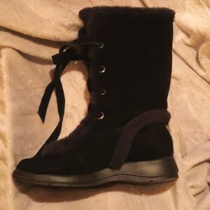 Aerosoles squishing trip black suede boots